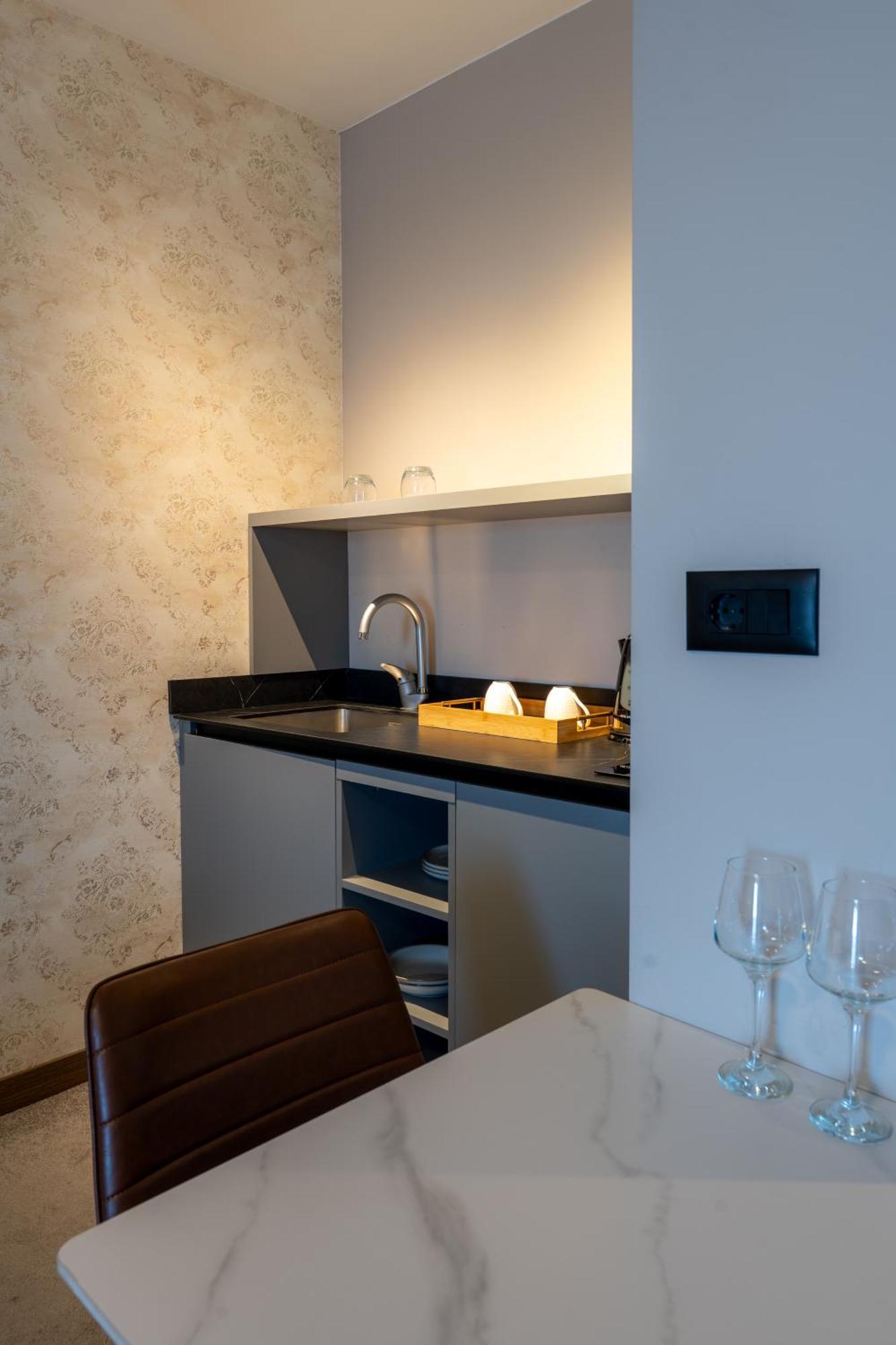 פרישטינה Downtown Apartments מראה חיצוני תמונה