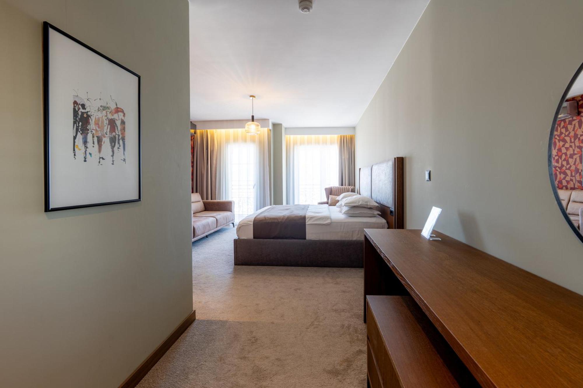 פרישטינה Downtown Apartments מראה חיצוני תמונה